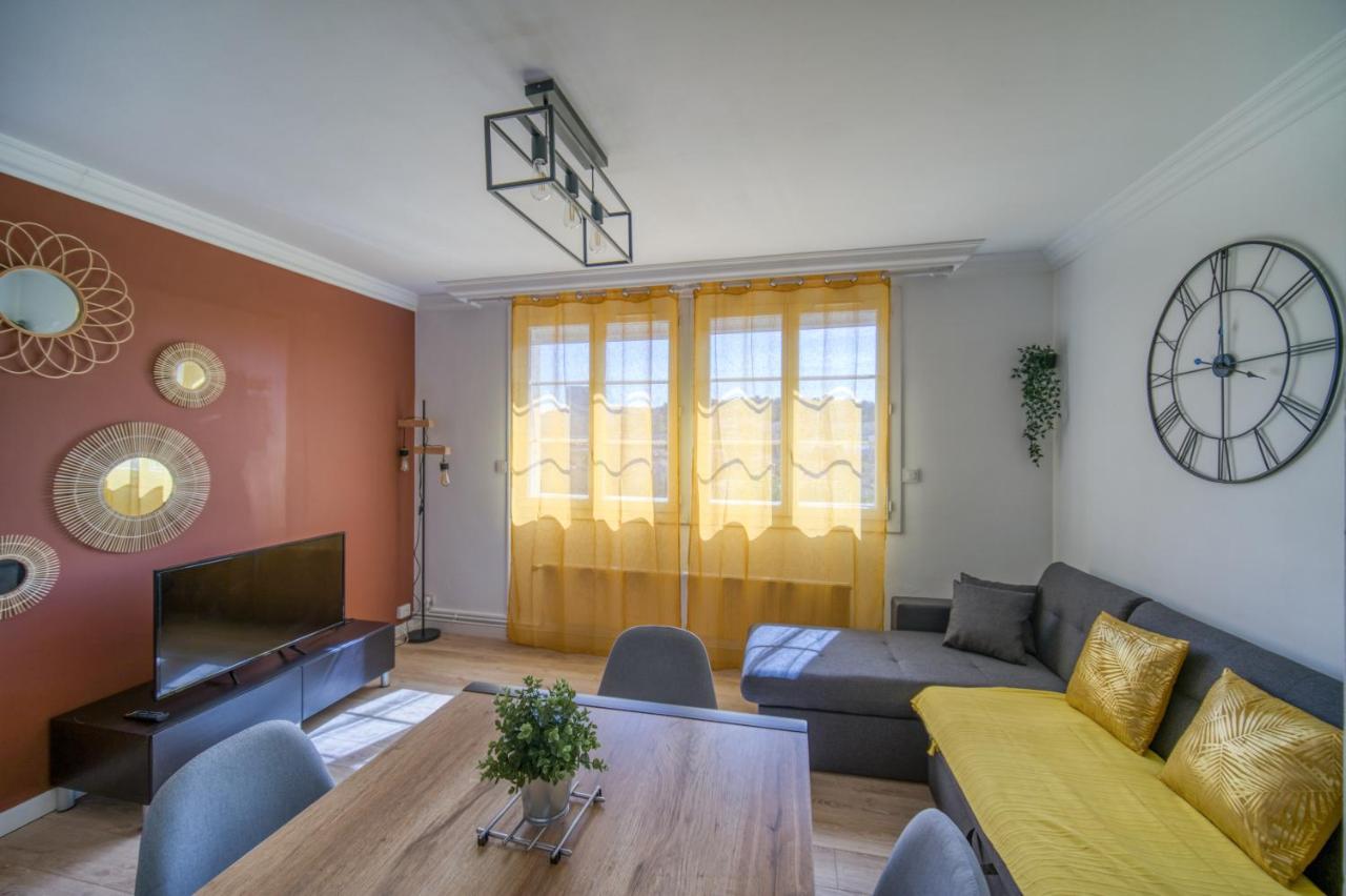3 Chambres Equipe 6-8 Personnes * Marsilya